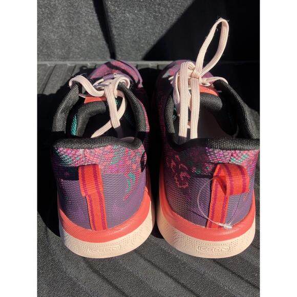 KEEN 1030369 Leiki Speed Hiking Shoes for Ladies - Plum Perfect/Floral Sz 10.5 - Picture 3 of 8